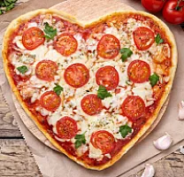 Ananaslı Pizza