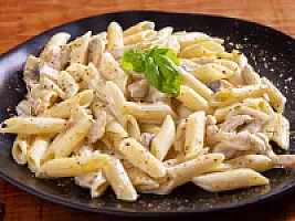 Köri Soslu Tavuk makarna