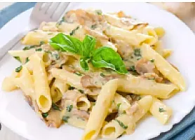 Kremalı Tavuklu Makarna