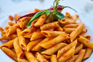 ŞEFİN ÖZELİ PENNE