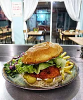 Acılı Tavuk Burger