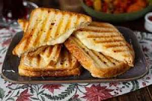 KAŞARLI TOST