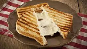Tost Kaşarlı