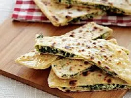 Peynir-Ispanak Gözleme