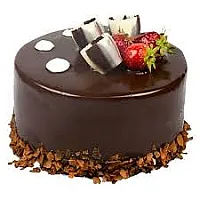 Çikolatalı Yaş Pasta (4-6 Kişilik)