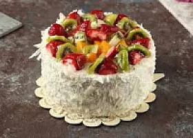 Meyveli Yaş Pasta (4-6 Kişilik)