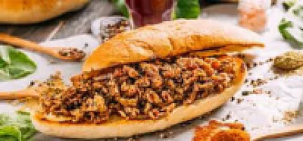 Ekmek Arası Et Köfte