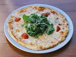 3 Peynirli Pizza