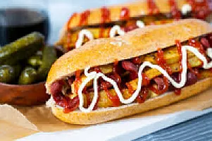 Ekmek Arası Sosisli Patso