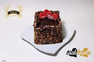 Çikolatalı Kare Yaş Pasta