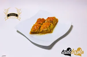 Cevizli Ev Baklavası Porsiyon