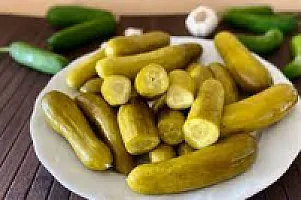 Karışık Salatalık Turşusu